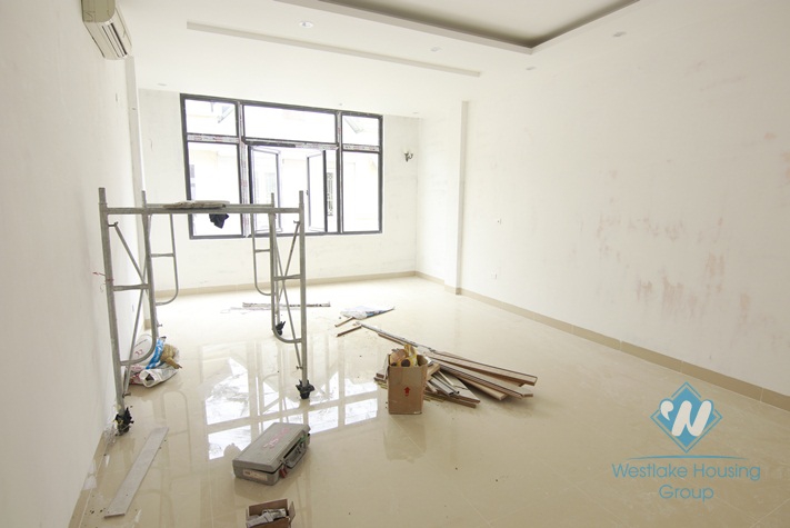 New office building for rent in Nguyen Chi Cong street, Tay Ho district, Ha Noi